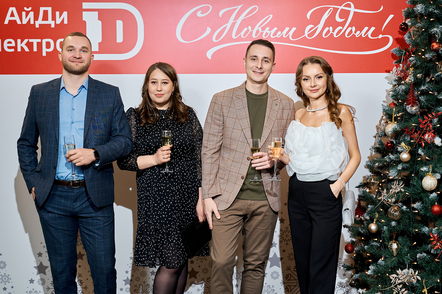 Новогодний корпоративный праздник АйДи-Электро