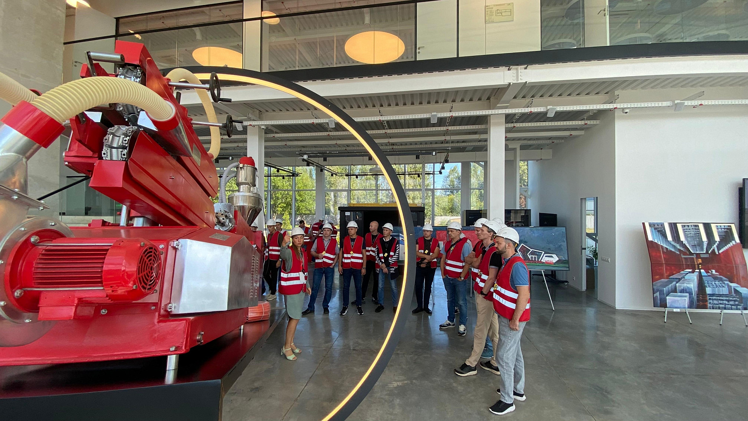 АйДи тур на завод DKC в Твери